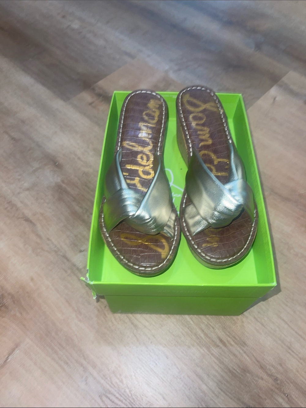 Sam Edelman Metallic Gold Knot Toe-Post Sandals